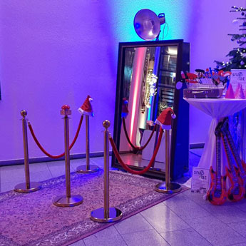 SnapDat Fotobox und Fotospiegel MLP Weihnachtsfeier SnapDat Fotobox und Fotospiegel MLP Weihnachtsfeier